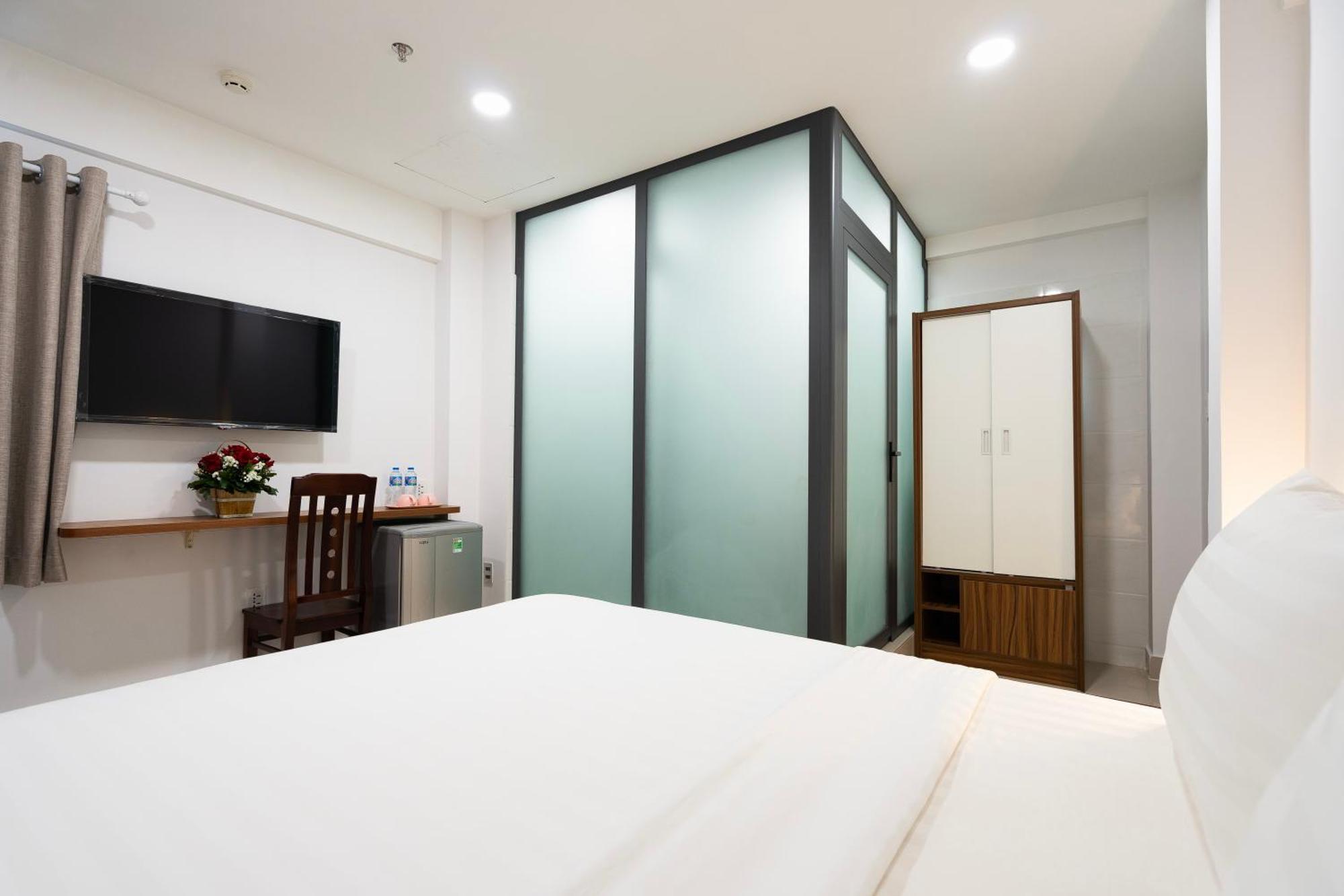 Hoang Luxury Hotel Dist 1 Ho Chi Minh Exterior photo